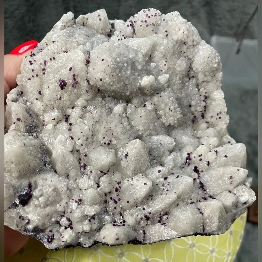 XL CANDLE QUARTZ CLUSTER 6”x5”x3”thick GORGEOUS GREY W- PURPLE “SPARKLES” - Picture 1 of 9
